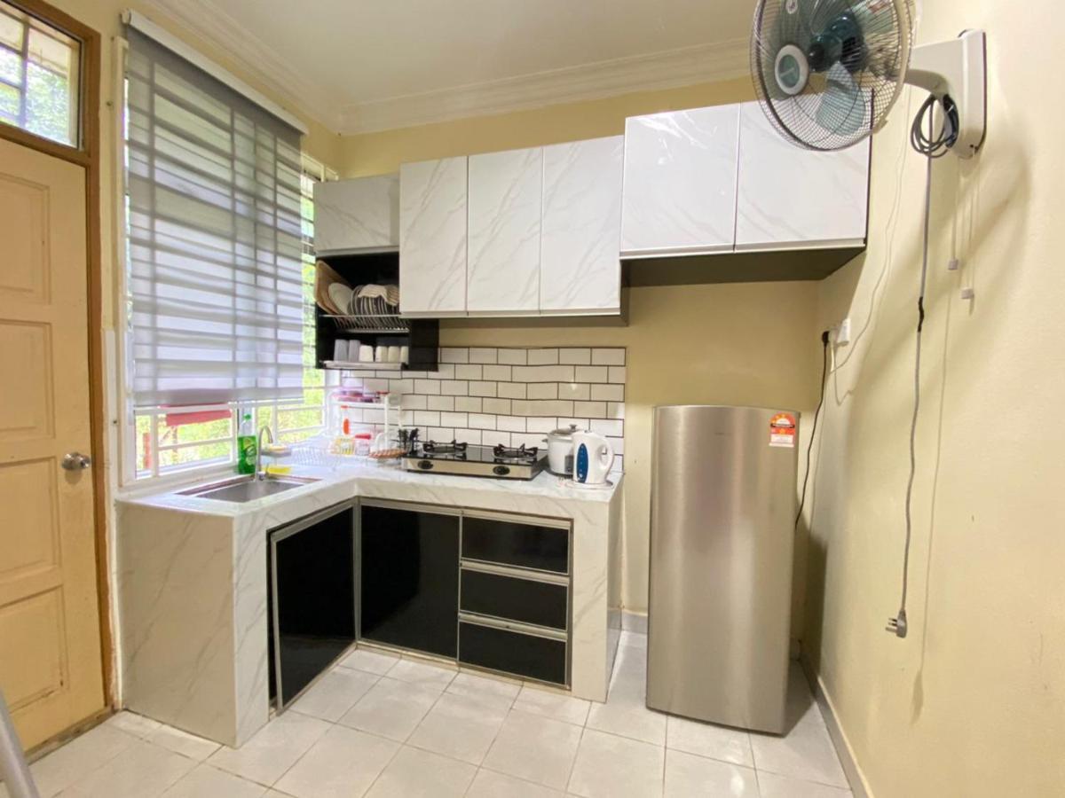 Naufa Homestay 2 3R3B Machang Macang 외부 사진
