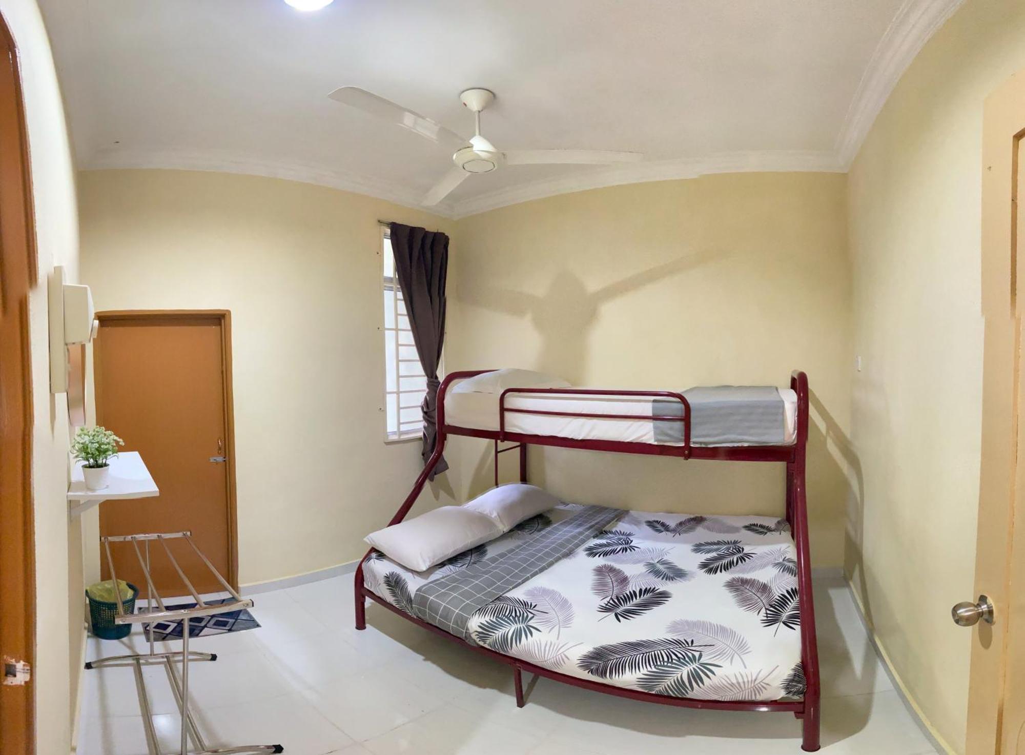 Naufa Homestay 2 3R3B Machang Macang 외부 사진